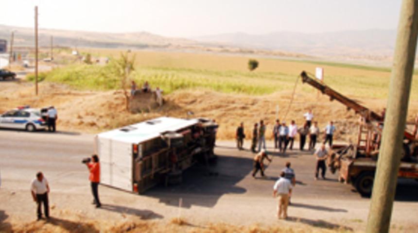 Kahramanmaraş'ta trafik kazası: 13 yaralı