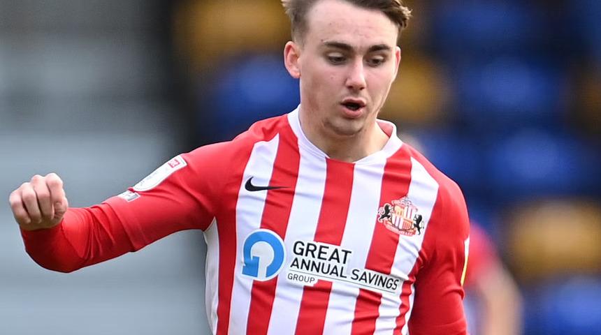 Futbolda yaşanan cinsel taciz skandalına bir yenisi daha eklendi! ''Bileklerimi sıktı, istediklerini yapmamı söyledi''