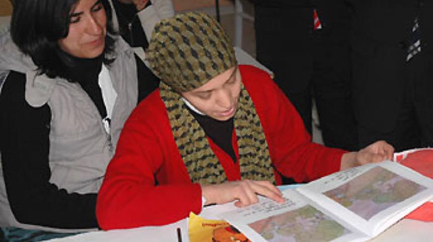 Hakkarili kızların okuma azmi