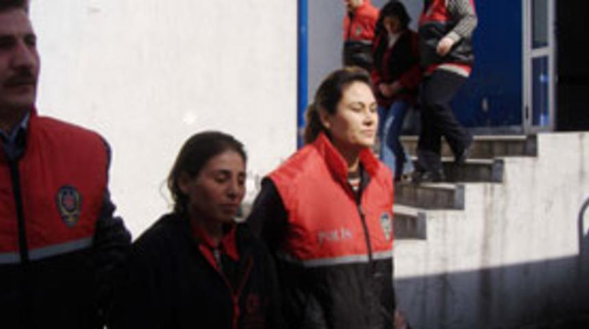 "Hırsız" sanılan kadınlar "ter&ouml;rist" &ccedil;ıktı