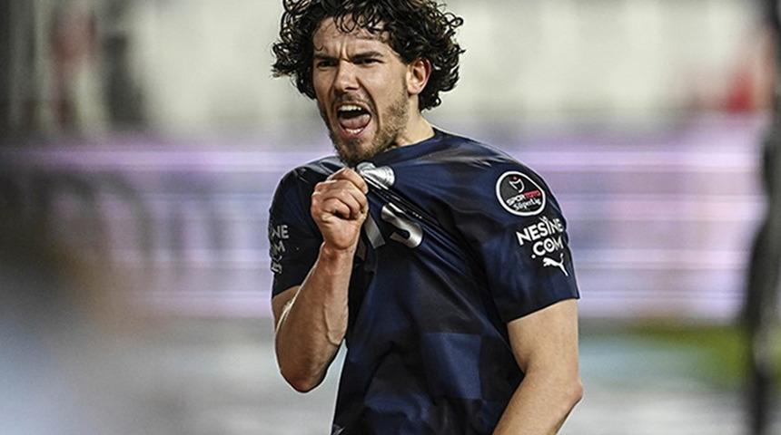 Fenerbahçe'de Ferdi Kadıoğlu bonservis bedeliyle tarihe geçecek! Sarı-lacivertlilerin istediği rakam belli oldu