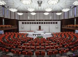 TBMM’ye dilekçe yağdı; ‘25 yıl evli kalan kadın emekli olsun, nöbetçi cami, nafaka…’ daha neler neler!