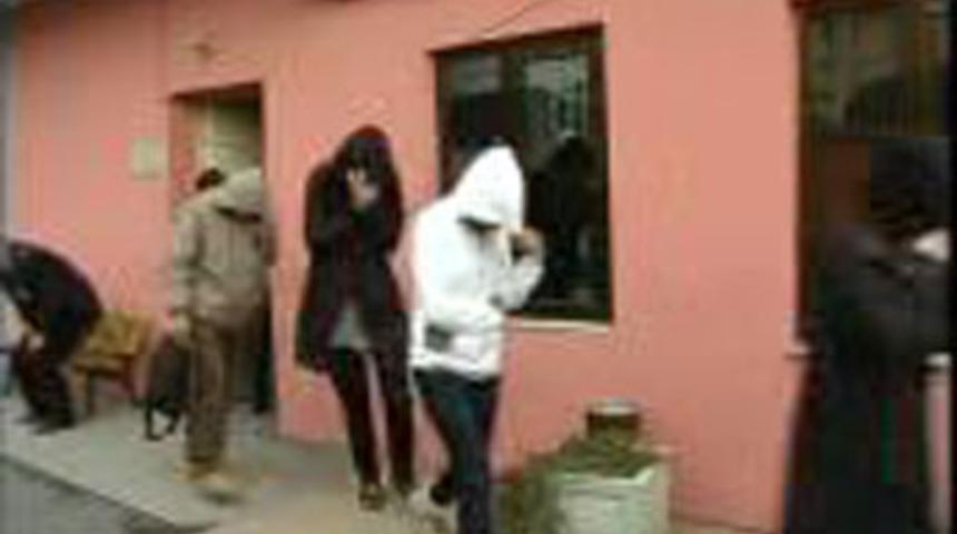 Sanat d&uuml;nyasında uyuşturucu şoku