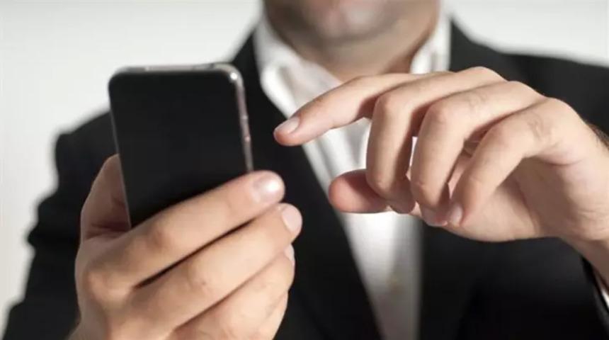 Gelen telefonda "Seni sosyal medyada rezil edeceğim" s&ouml;zlerini duydu, y&uuml;z binlerce lirasından oldu! Kadın rumuzuyla b&uuml;y&uuml;k tuzak: Dolandırıcıların son taktiği akıllara durgunluk verdi