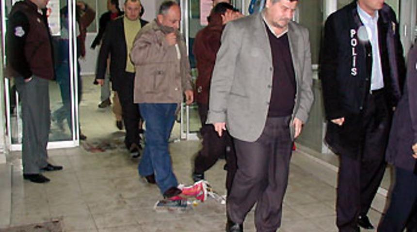 İstanbul ve Sakarya'da b&uuml;y&uuml;k vurgun