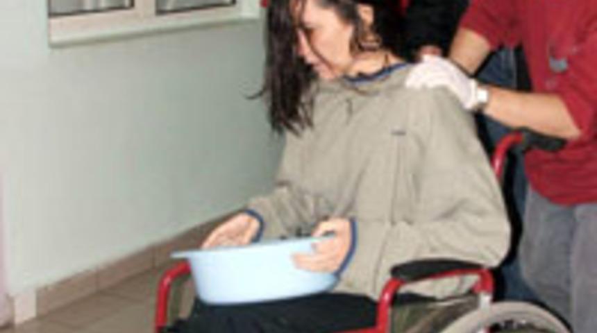 İkinci intihar girişiminde &ouml;ld&uuml;