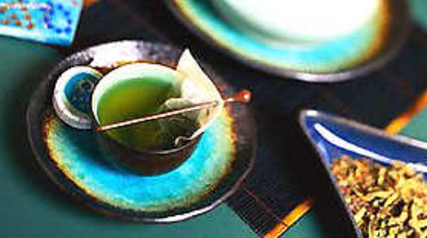 Yeşil çay kalp-damar riskini azaltmıyor