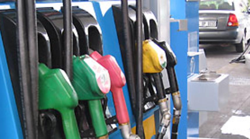 Euro dizelde indirim yapıldı