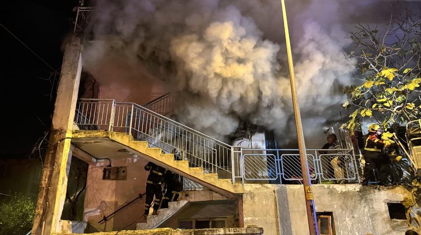 Aydın'da evde çıkan yangında 1 kişi yaralandı