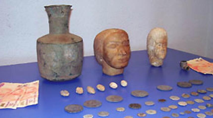 Edremit'te tarihi eser ka&ccedil;ak&ccedil;ılığı