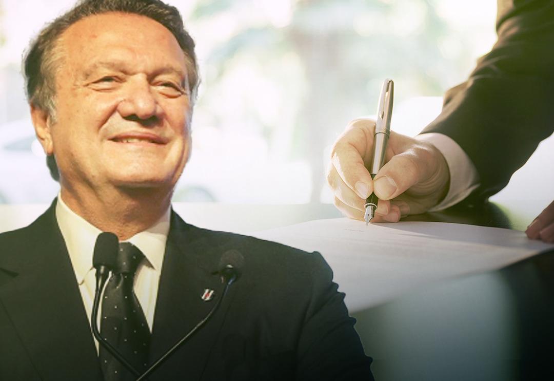 Beşiktaş hocasını buldu anlaşma sağladı, kupa canavarı geliyor! İşte Siyah-Beyazlılar'ın yeni hocası Giovanni van Bronckhorst'un s&ouml;zleşme detayları ve İstanbul'a geliş tarihi