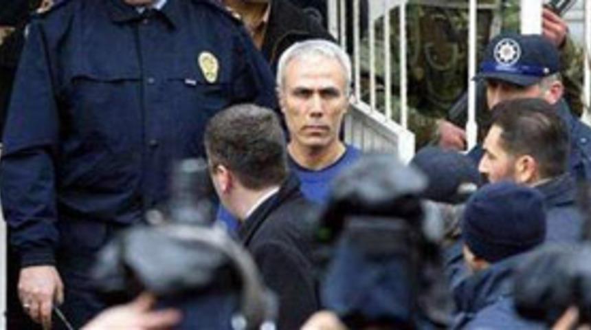 Ağca'nın avukatı GATA'ya geldi