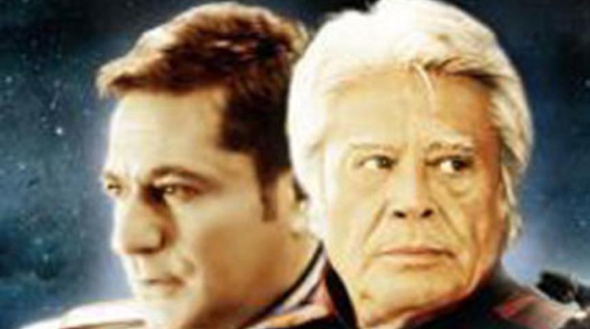 ''D&uuml;nyayı Kurtaran Adamın Oğlu''nun kost&uuml;m&uuml; satışta