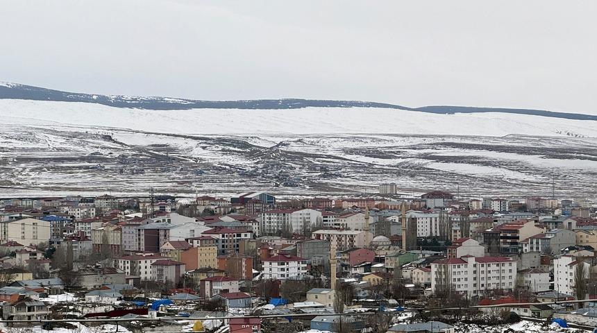 Erzurum, Kars ve Ardahan'da kar yağışı