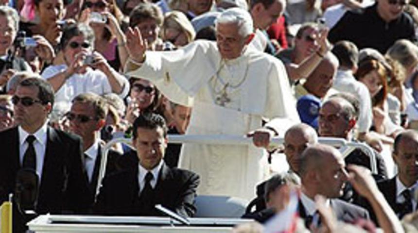 Vatikan g&uuml;venlik garantisi bekliyor