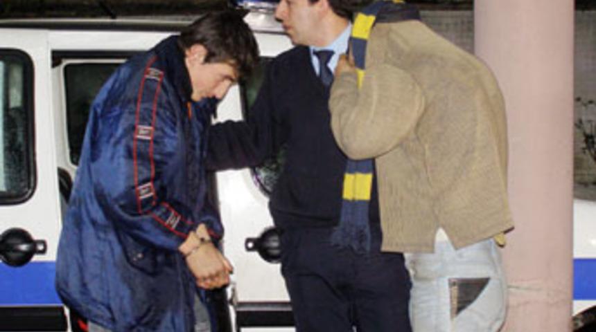 Oğlunu ihbar etti, hırsızlık şebekesini yakalattı