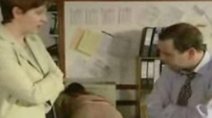 Erkekler hep aynı...