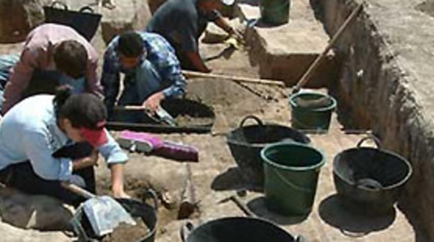 D&uuml;nyanın g&ouml;z&uuml; Tayinat H&ouml;y&uuml;ğ&uuml;'nde