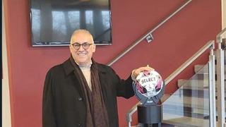 Danimarka'nın Süper Lig kulüplerinden Vejle Boldklub'un yeni sahibi Dr. Çağdaş Şenyürek oldu!