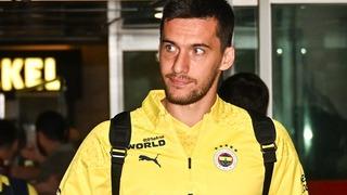 Fenerbahçe'den ayrılmak istediğini söyleyen Umut Nayir'in yeni takımı belli oldu! 30 yaşındaki oyuncu Pendikspor'a kiralandı