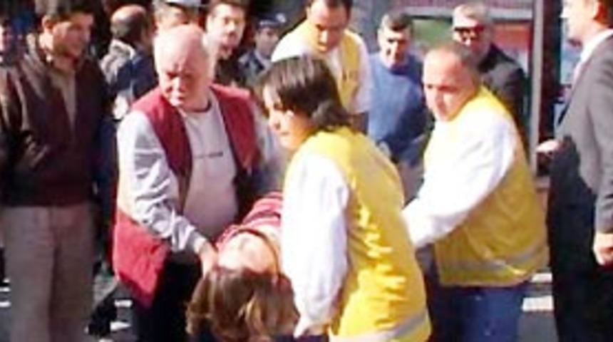 El sallarken 5. kattan d&uuml;şerek &ouml;ld&uuml;