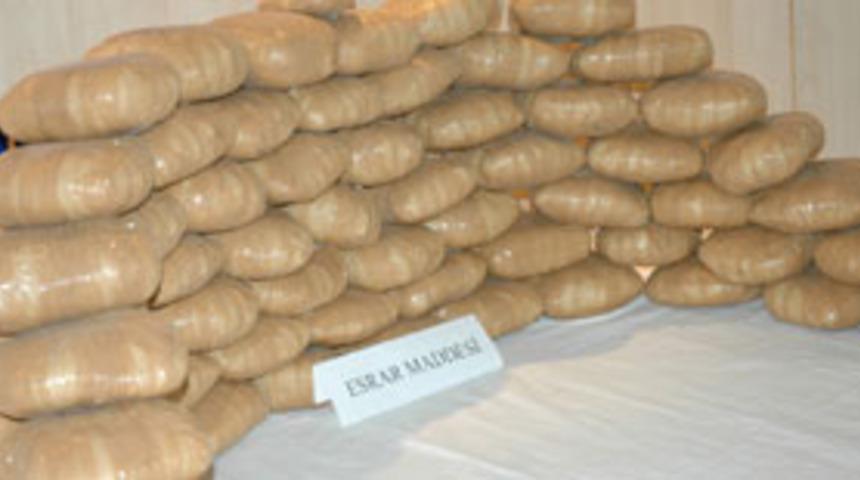 3 ayrı operesyonda 185 kg esrar yakalandı