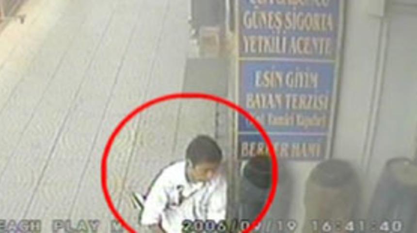 Cep hırsızı b&ouml;yle g&ouml;r&uuml;nt&uuml;lendi