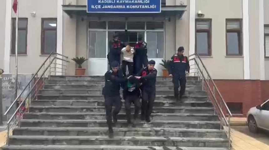 Atatürk'e hakaret eden 2 kardeş hakkında karar verildi!