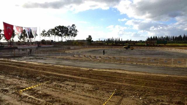 İncirliova’nın yeni deve güreşi alanı bölgenin gözdesi olacak