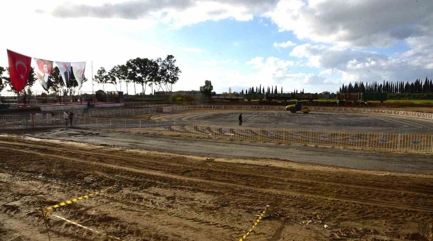 İncirliova&rsquo;nın yeni deve g&uuml;reşi alanı b&ouml;lgenin g&ouml;zdesi olacak