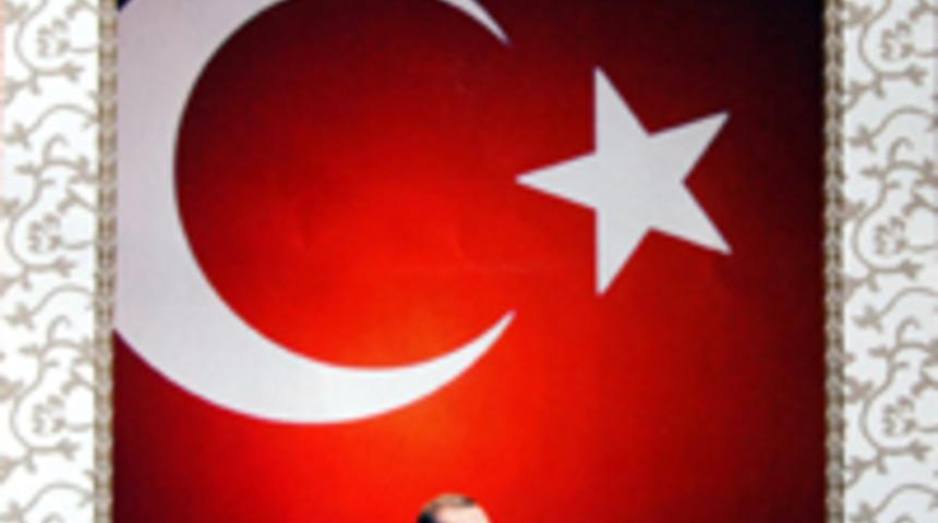 Erdoğan'dan 200 bin bayram kartı