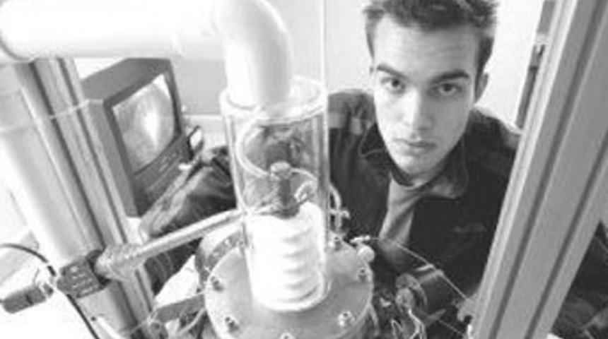 17 yaşında n&uuml;kleer f&uuml;zyon yaptı