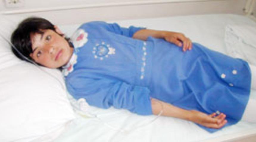 59 &ouml;ğrenci s&uuml;tten zehirlendi