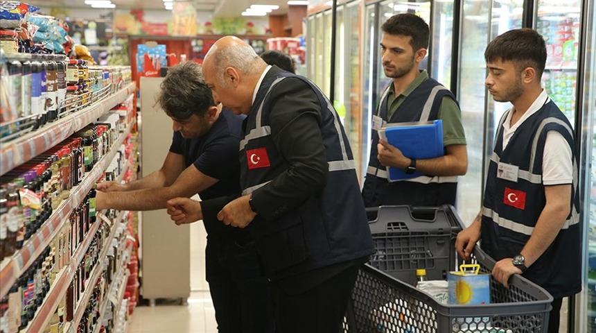 Bakan Bolat'tan denetimler için talimat: Maliyet üzeri zamma yüklü ceza kesilecek