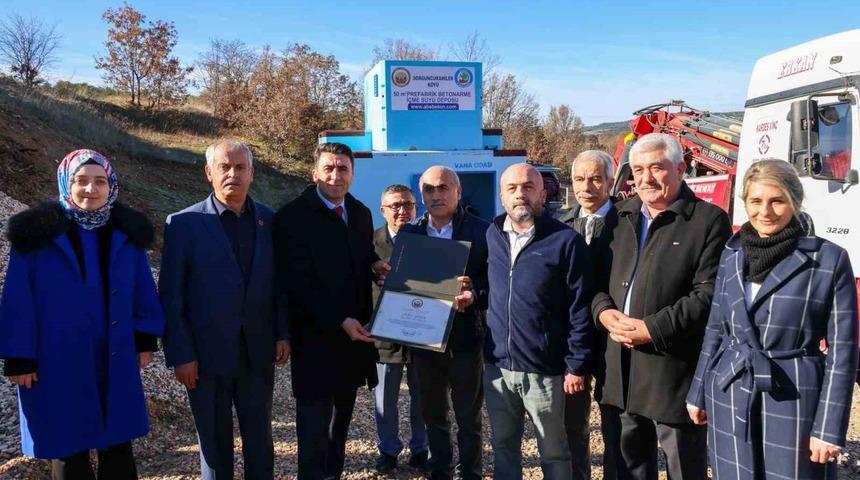 İ&ccedil;me suyu deposu montaj t&ouml;reni