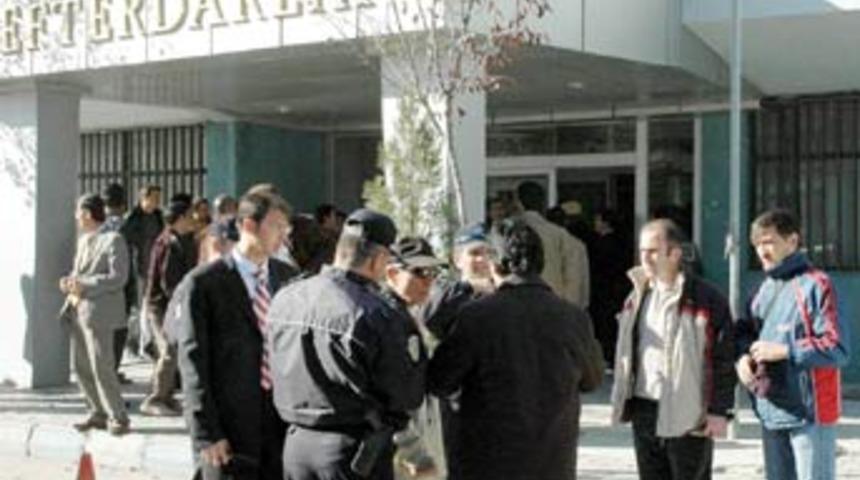 Van'da bomba alarmı