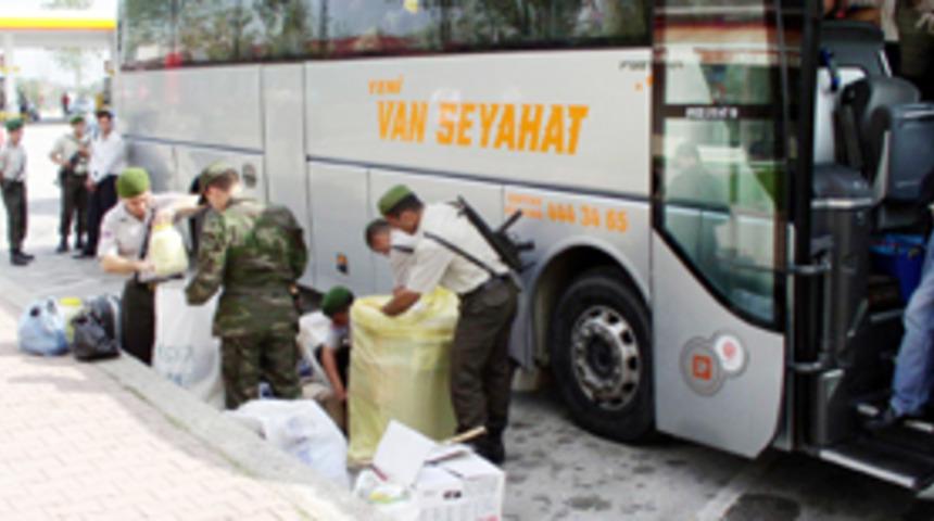 Yolcu otob&uuml;s&uuml;nde 29 kilo eroin