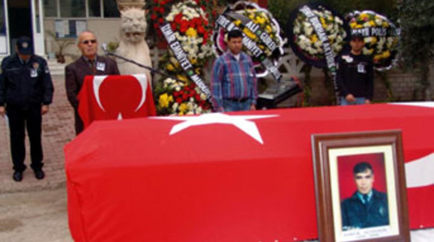 5 yaşındaki &ccedil;ocuk dedesini vurdu