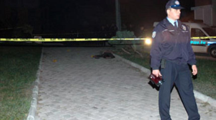 İzmir'de kavga can aldı