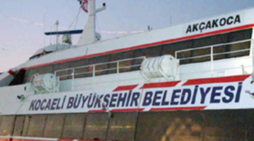 ''Ak&ccedil;akoca'' deniz otob&uuml;s&uuml; Mersin'e geldi