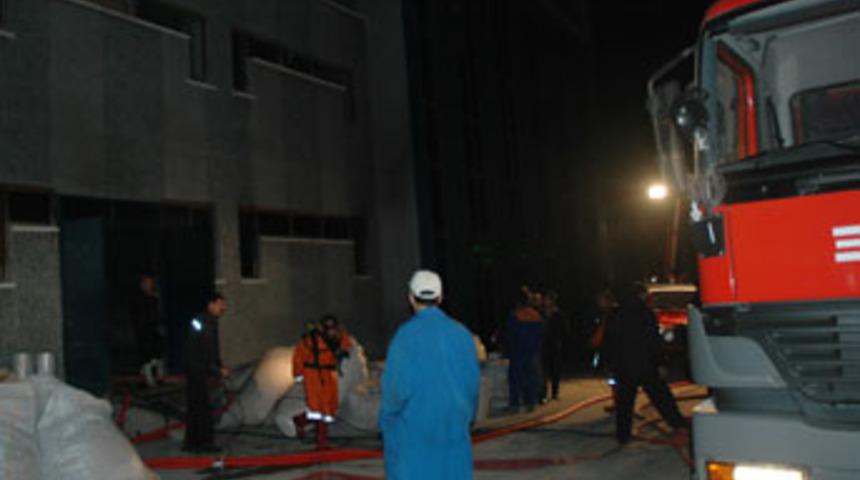 Milli Gazete'nin baskı tesislerinde yangın