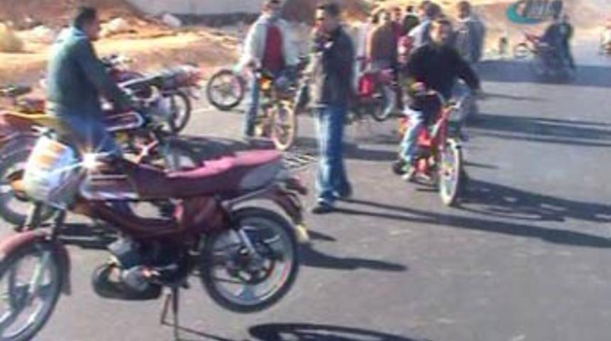 Gaziantep'te motosikletle &ouml;l&uuml;m&uuml;ne yarış