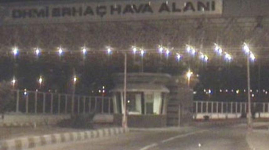 Malatya'da u&ccedil;ak pistten &ccedil;ıktı