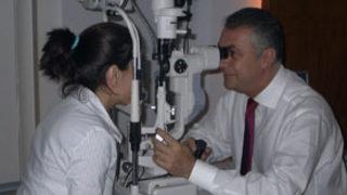 Ucuz gözlükler göz sağlığını tehdit ediyor