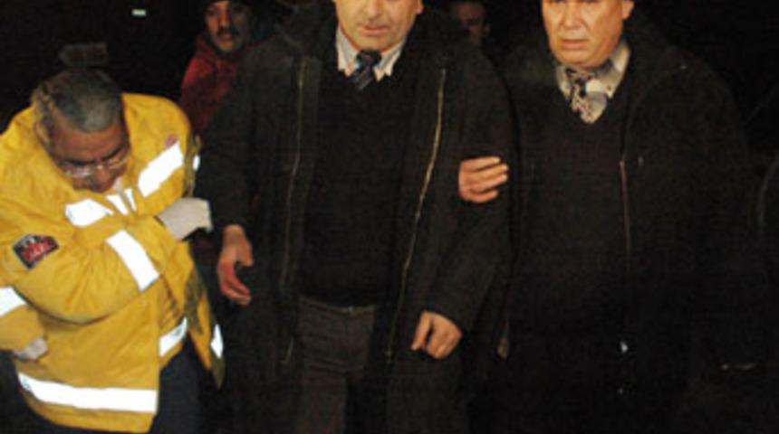 Hırsızlar g&uuml;venlik g&ouml;revlilerine kurşun yağdırdı