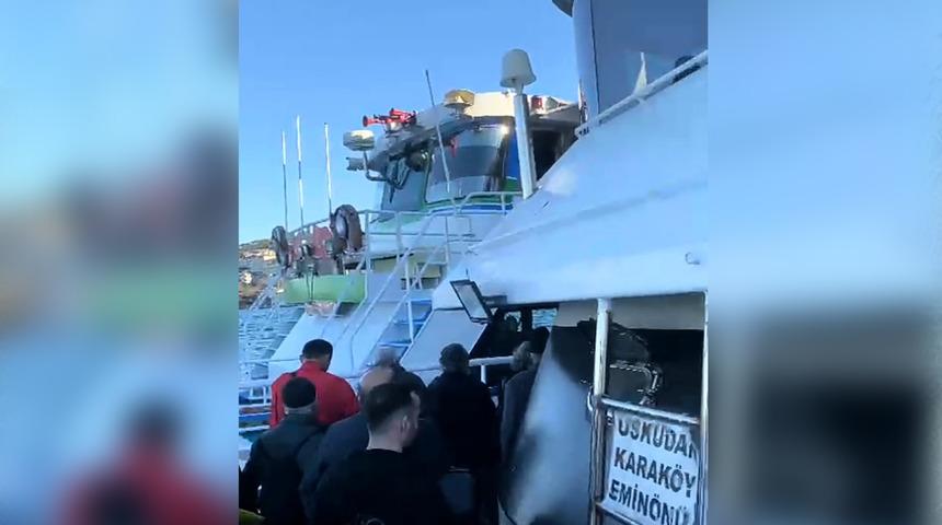 Yolcular vapurda mahsur kaldı! Başka vapura geçip öyle karaya indiler... 