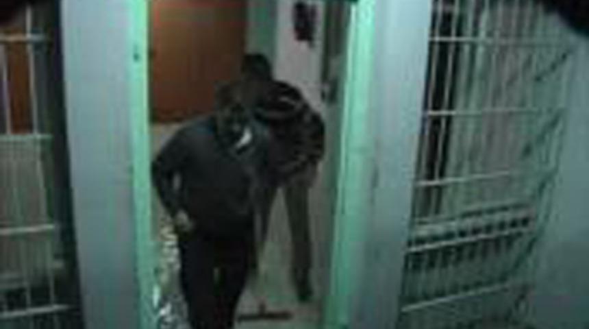 Adana yağmura teslim oldu