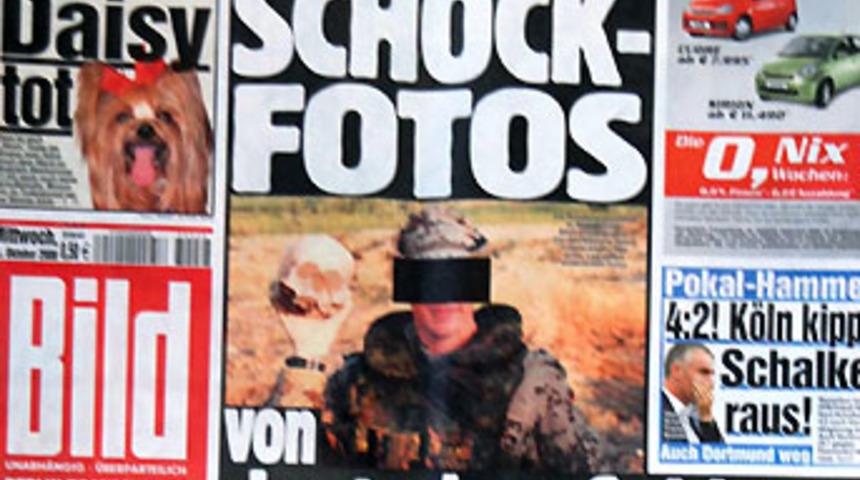 Kafatasıyla fotoğraftan 20 askere soruşturma