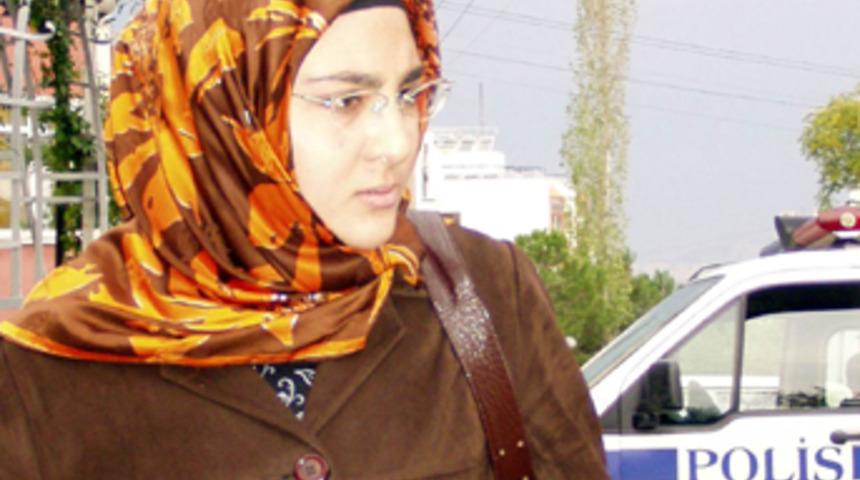 &Ouml;ğrencilerden &ouml;ğretmene kapka&ccedil;