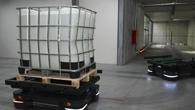 Devlet destekleriyle geliştirilen yük taşıma robotu 30 ülkeye ihraç ediliyor